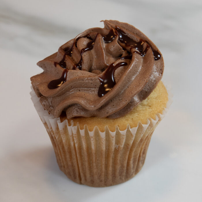 Classic Mix Cupcake